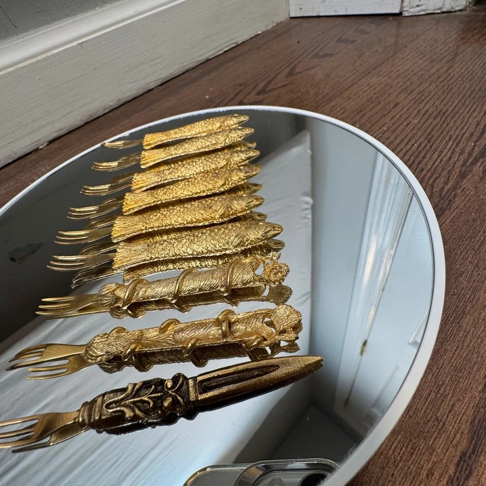 Vintage Florentine Style Cocktail Forks Set Gold Tone Fish 9 Mid Century 208g